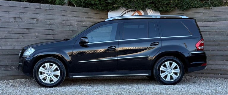 MERCEDES-BENZ GL CLASS 3.0 GL350 CDI V6 BlueEfficiency 2011