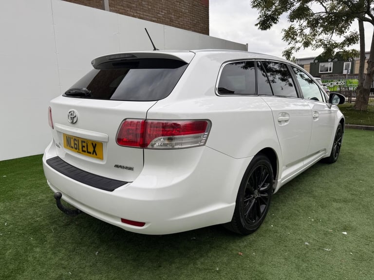 2011 Toyota Avensis 2.0 D-4D TR Tourer Euro 5 5dr ESTATE Diesel Manual