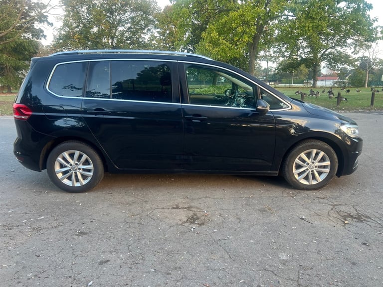 2017 Volkswagen Touran 1.4 TSI BlueMotion Tech SEL DSG Euro 6 (s/s) 5dr MPV Petrol Automatic