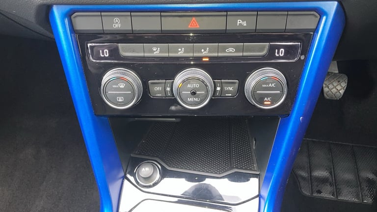 2019 Volkswagen T-Roc 1.5 TSI EVO Design 5dr HATCHBACK PETROL Manual
