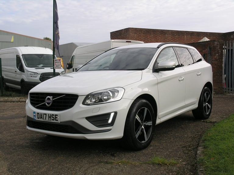 2017 Volvo XC60 D4 [190] R DESIGN Nav 5dr Geartronic ESTATE Diesel Automatic