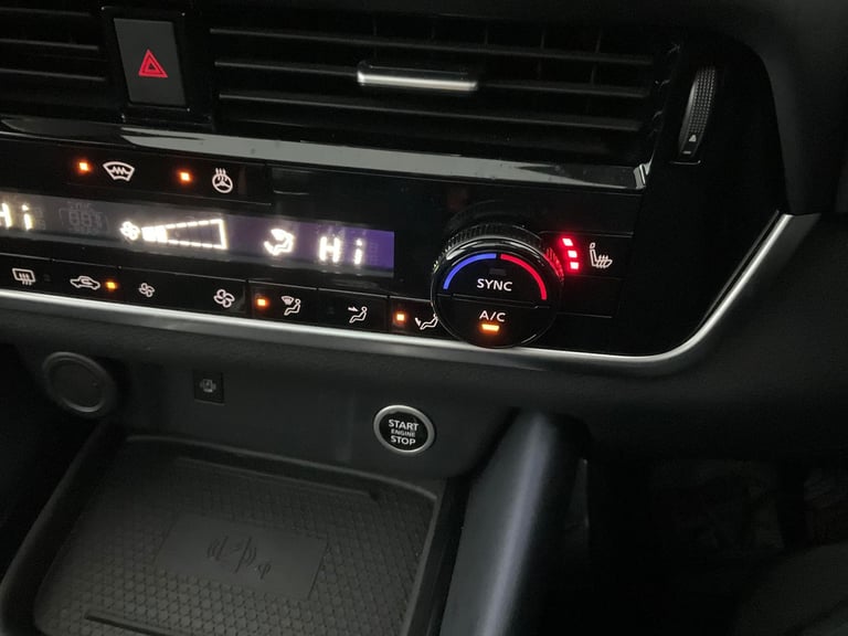 2022 Nissan Qashqai 1.3 DIG-T MHEV Tekna SUV 5dr Petrol Hybrid Manual Euro 6 (s/s) (140 ps) - K S...