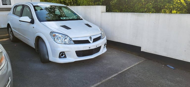 Vauxhall, ASTRA, Hatchback, 2009, Manual, 1598 (cc),5 doors - Image 2