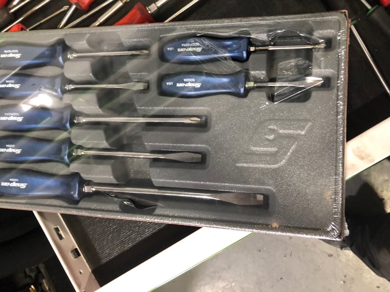 Snap on screwdrivers