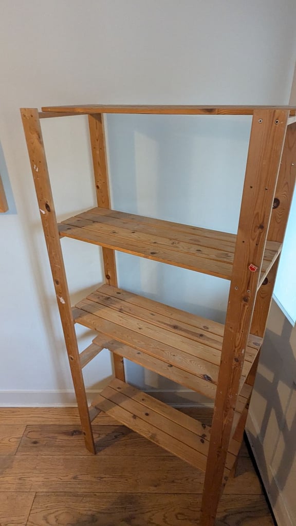 Free Shelves