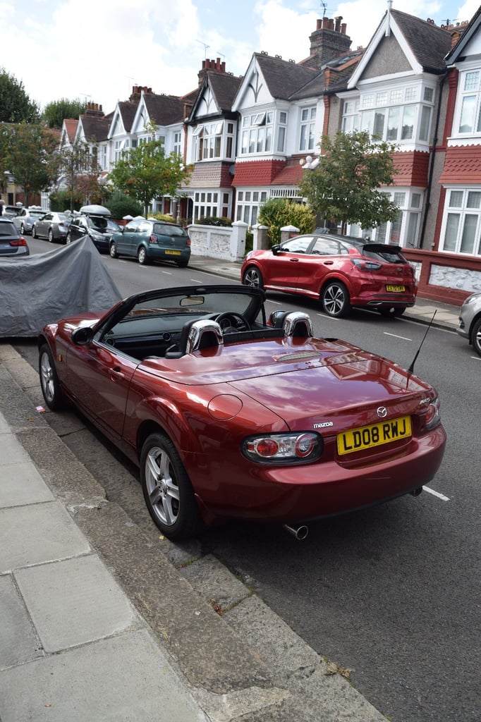 Mazda, MX-5 Roadster, Folding Hardtop Convertible, 2008, Manual, 1798 (cc), 2 doors