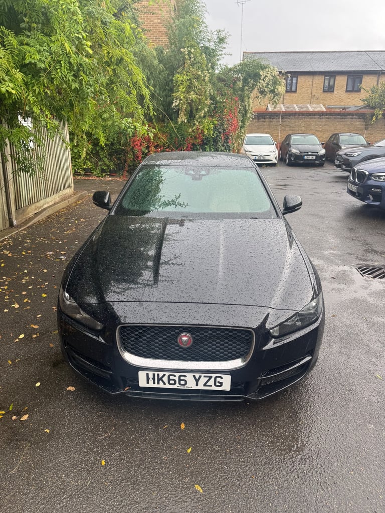 Jaguar, XE, Saloon, 2017, Other, 1999 (cc), 4 doors