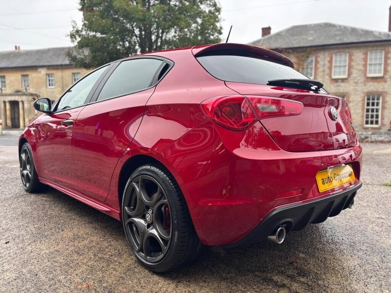2018 Alfa Romeo Giulietta 1750 TBi Veloce Hatchback 5dr Petrol TCT Euro 6 (240