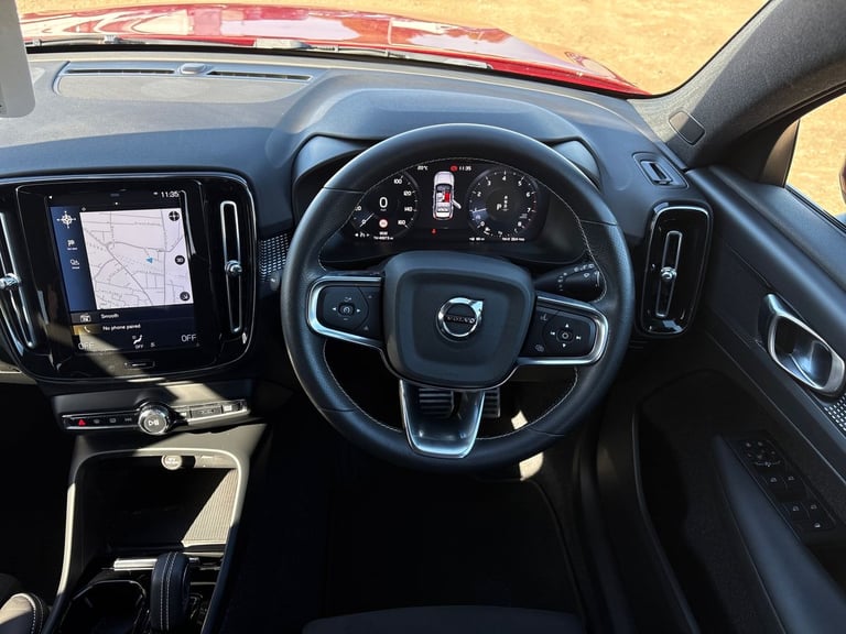 2020 Volvo XC40 1.5 T3 [163] R DESIGN 5dr Geartronic Estate PETROL Automatic