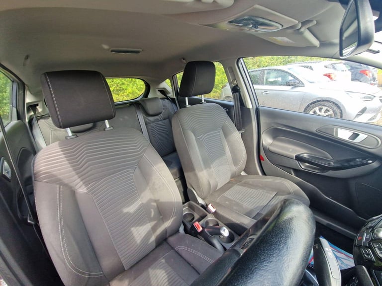 2015 Ford Fiesta 1.0T EcoBoost Zetec Euro 5 (s/s) 5dr Petrol