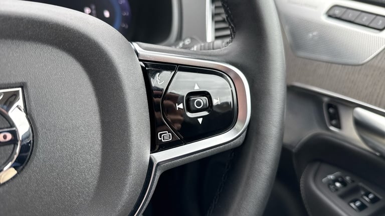 2024 Volvo XC90 2.0 B5P [250] Ultra Dark 5dr AWD Geartronic Petrol Estate Estate Petrol Automatic
