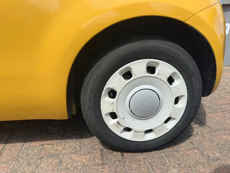 Fiat, 500, Hatchback, 2015, Manual, 1242 (cc), 3 doors