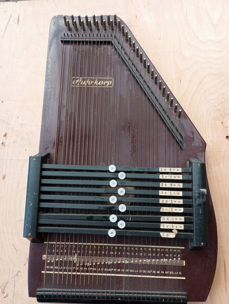 image for Autoharp , good general condition, needs a complete re-furb. ideal winter project
