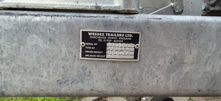 PLANT TRAILER CAR WESSEX MACHINE FARM TILT FLAT BED FREE IFOR WILLIAMS KEY RING