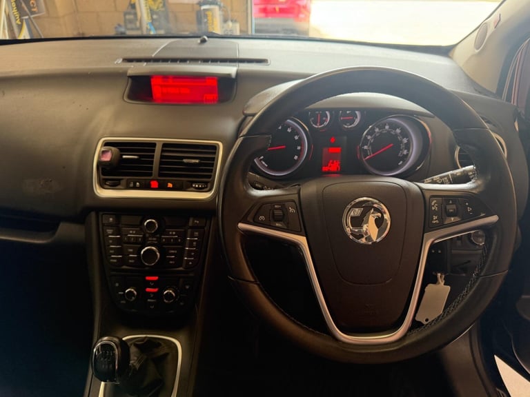 2015 Vauxhall Meriva 1.4i Turbo SE Euro 6 5dr MPV Petrol Manual