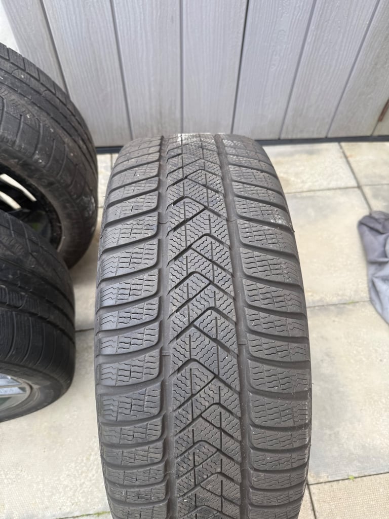 Genuine 704m alloy wheels