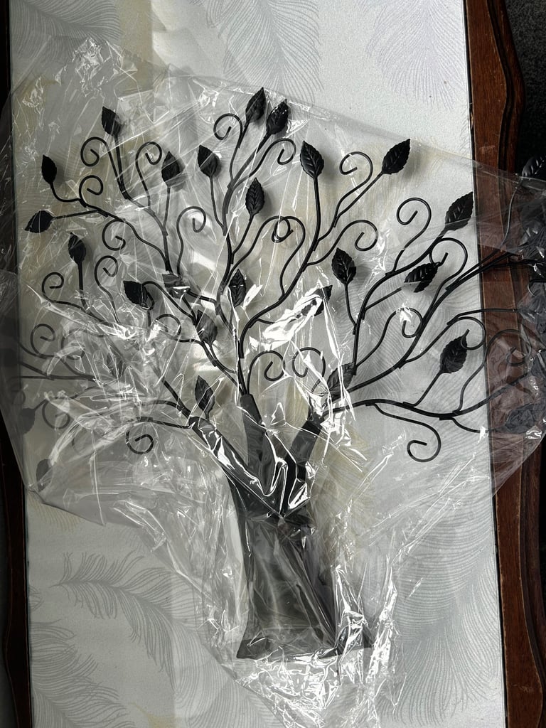 Brand New Family Tree Standing Photo Frame 