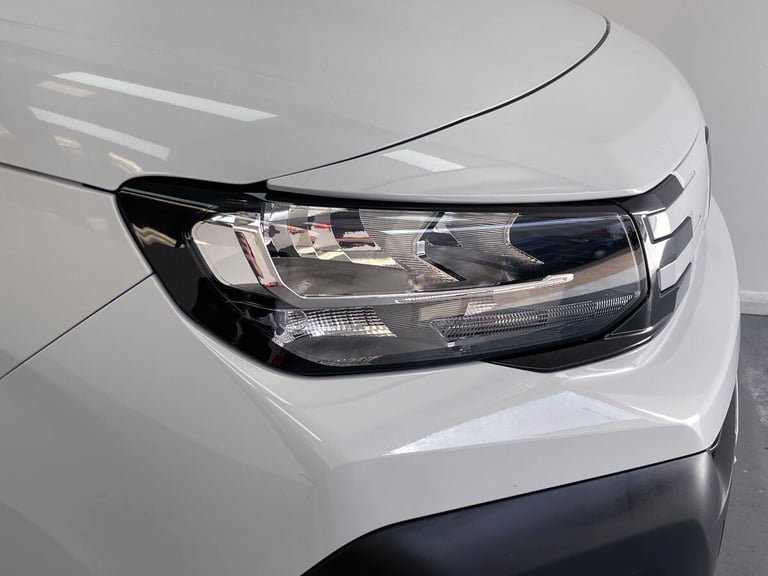 2024 Peugeot Partner 1.5 BlueHDi 100 Asphalt Van PANEL VAN DIESEL Manual