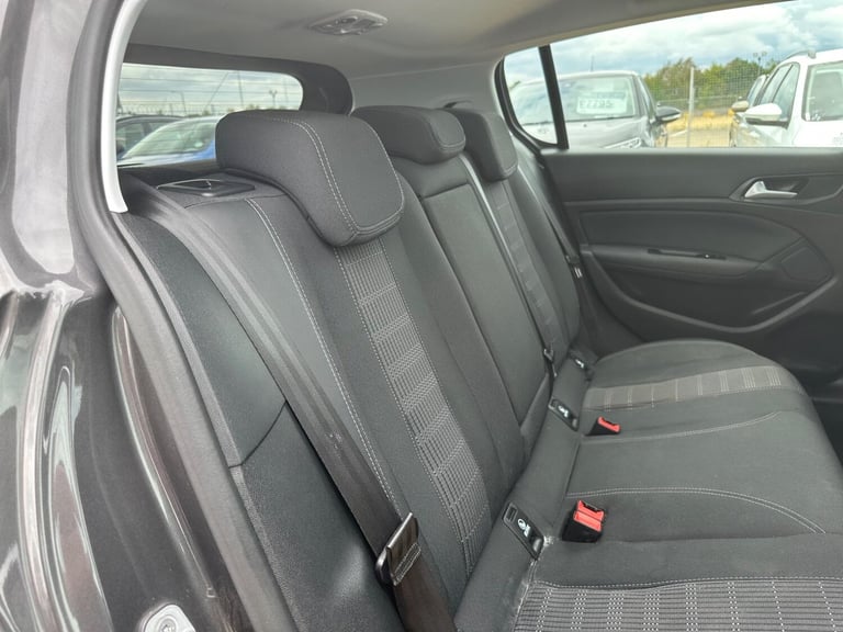 2019 Peugeot 308 1.2 PureTech GPF Allure Euro 6 (s/s) 5dr HATCHBACK Petrol Manual