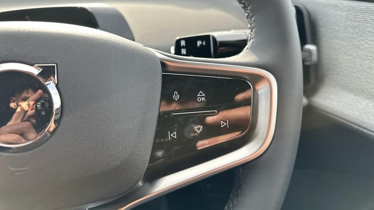 2025 Volvo EX30 315kW Twin Motor Performance Plus 69kWh 5dr Auto ESTATE ELECTRIC Automatic