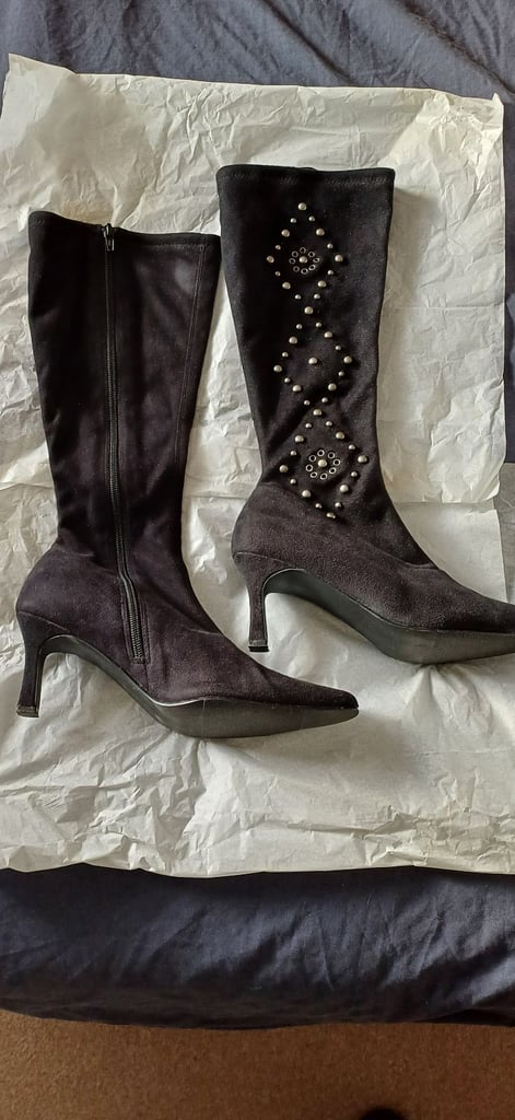 Ladies black suede boots