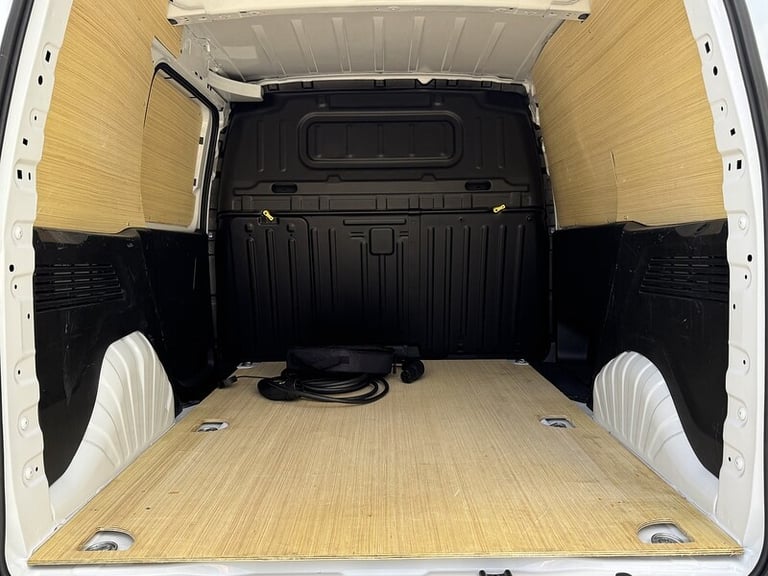 2024 Citroen Berlingo 136ps Driver 52kWh with Air Con, Sat Nav, Rev Cam &amp; Cruise Control Pane...