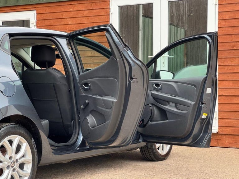 2018 Renault Clio 0.9 TCE 90 Dynamique Nav 5dr HATCHBACK PETROL Manual