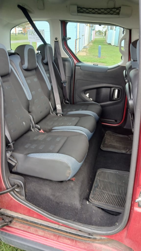 Citroen, BERLINGO MULTISPACE, MPV, 2010, Manual, 1560 (cc), 5 doors