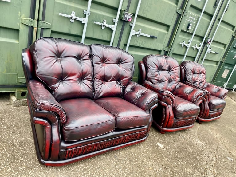 Chesterfield sofa set Oxblood 