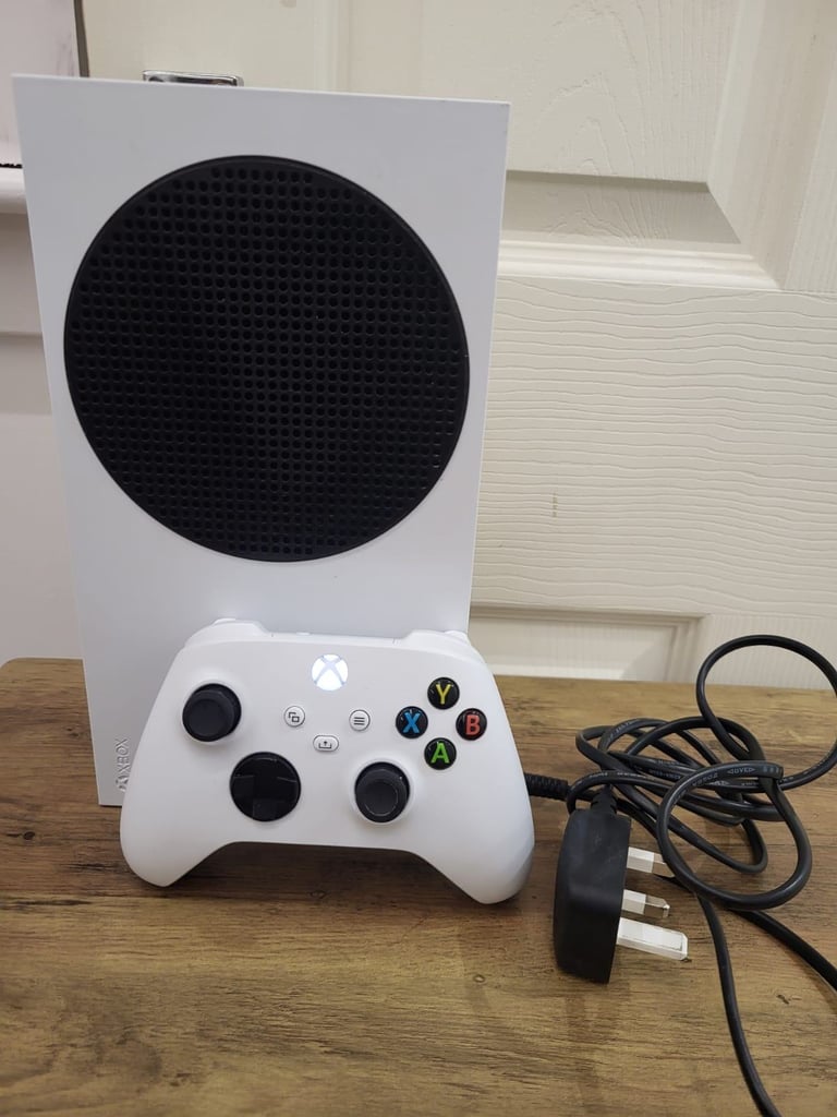 XBOX SERIES S: 512GB (DELIVER LOCALLY)