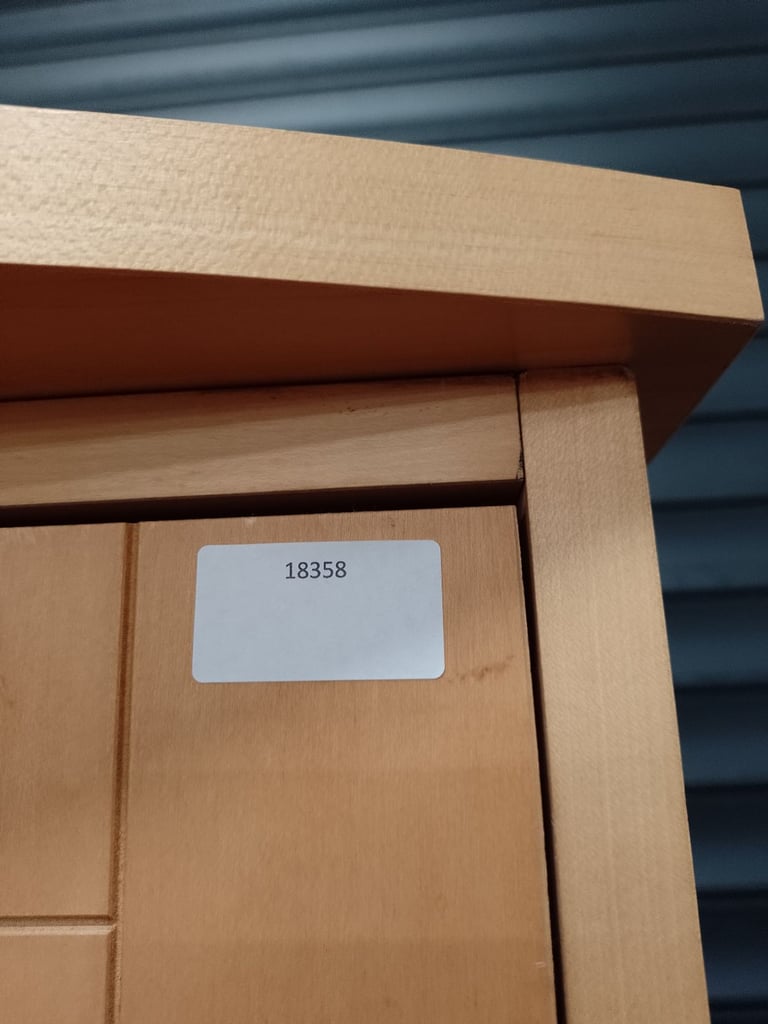 2 door wardrobe 96cm x 62cm x 187cm, Ref:18358