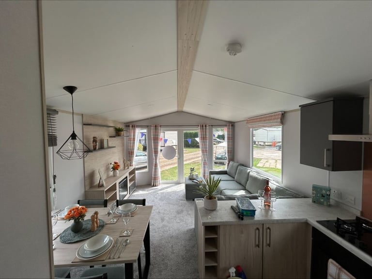 Abbots Salford Holiday Home – 2 Bed, 36x12 | Now £43,500 (Was £49,995)