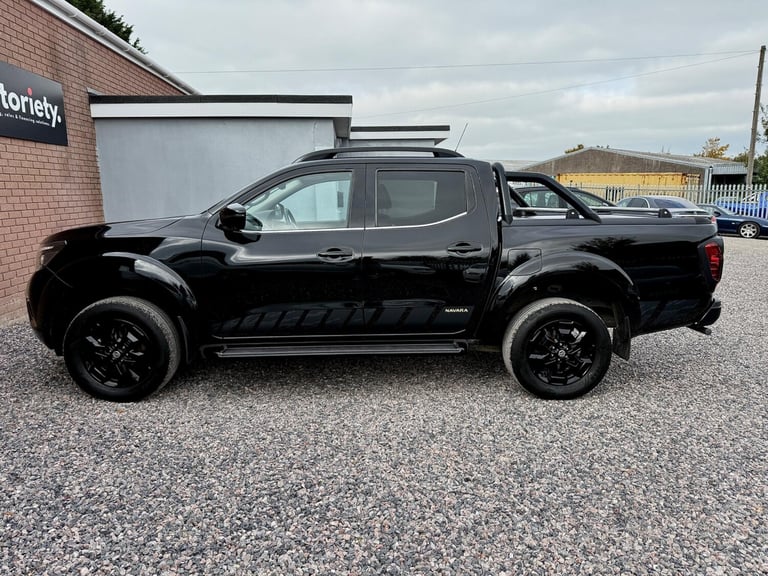 2020 Nissan Navara 2.3 dCi N-Guard Auto 4WD Euro 6 4dr PICK UP Diesel Automatic