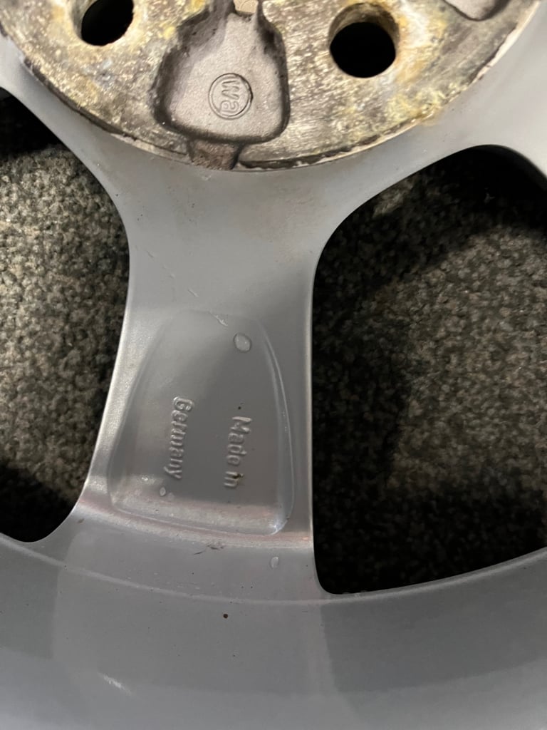 Audi A1 alloy wheels & winter tyres 195-50-16 as new alloy wheels 