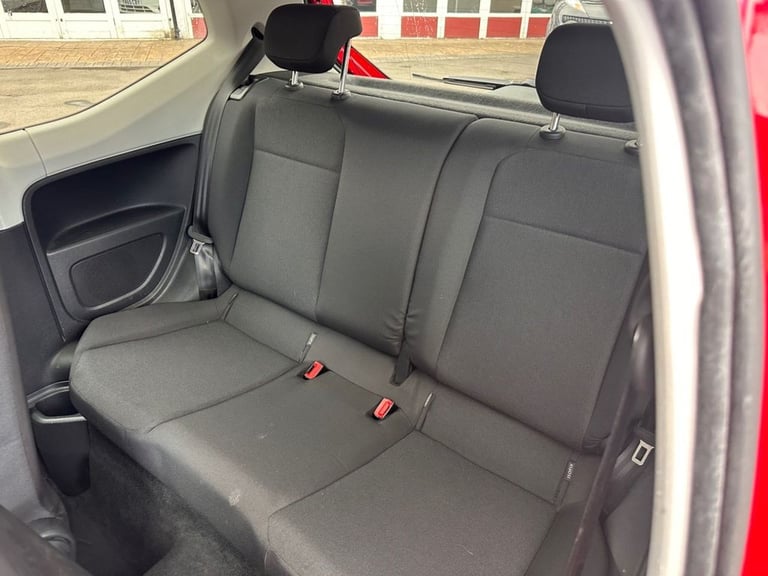 2019 69 VOLKSWAGEN UP! 1.0 MOVE UP! HATCHBACK 3DR PETROL MANUAL EURO 6 (S/S) (60