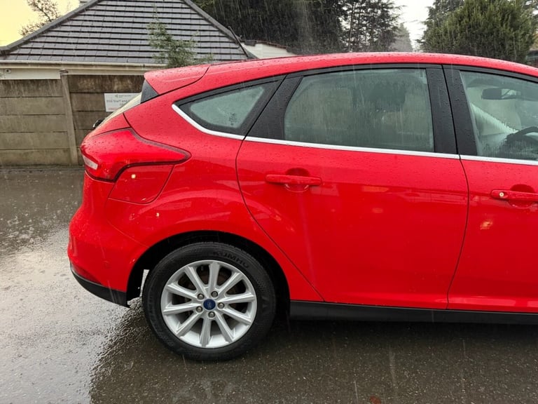 2018 Ford Focus 1.0T EcoBoost Titanium Hatchback 5dr Petrol Auto Euro 6 (s/s) (125 ps) Hatchback ...