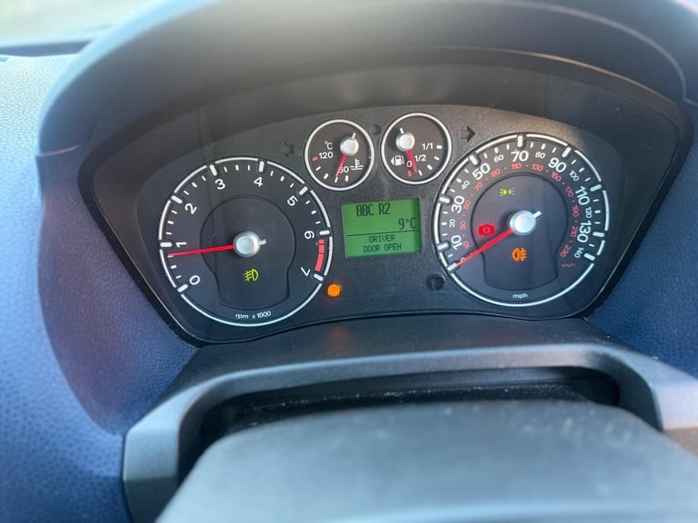 2008 Ford Fiesta 125 Zetec Blue 5dr HATCHBACK Petrol Manual - Image 11