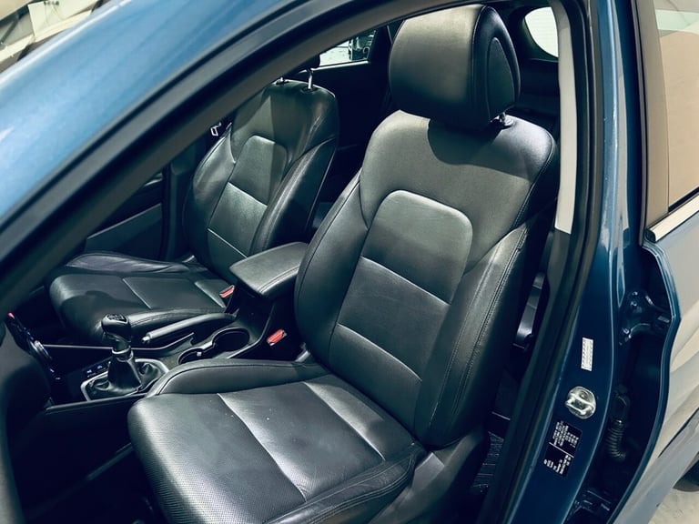 HYUNDAI TUCSON 2.0 CRDI BLUE DRIVE PREMIUM SE SUV DIESEL MANUAL EURO 6 2016