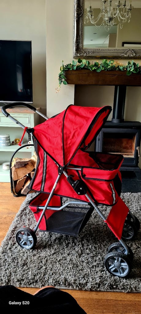 Dog pram/stroller - as new