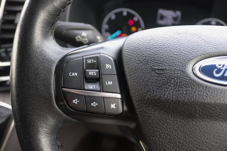 2021 Ford Transit Custom 2.0 300 EcoBlue Limited Crew Van Double Cab 5dr Diesel Manual L1 H1 Euro...