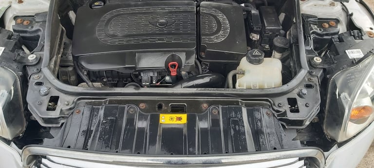 MINI COUNTRYMAN 1.6D ALL4 ONLY 48000 MILES