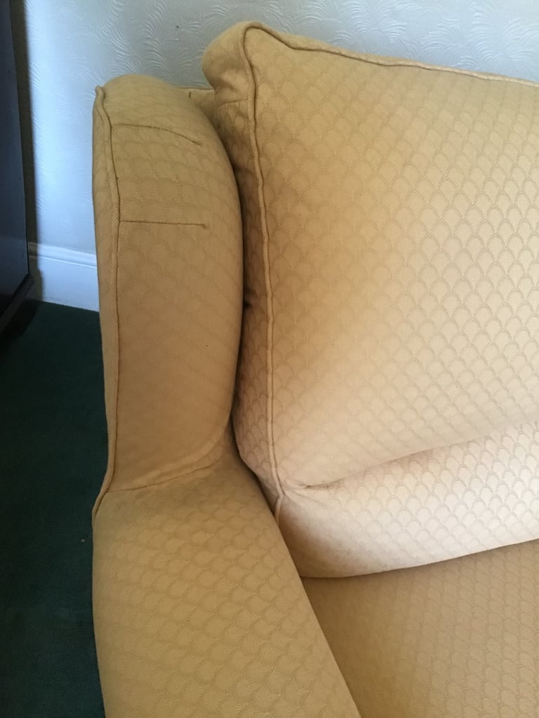 2 seater settee MultiYork