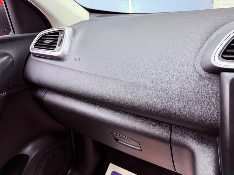 2017 Renault Kadjar 1.5 dCi Dynamique S Nav EDC Euro 6 (s/s) 5dr HATCHBACK Diesel Automatic