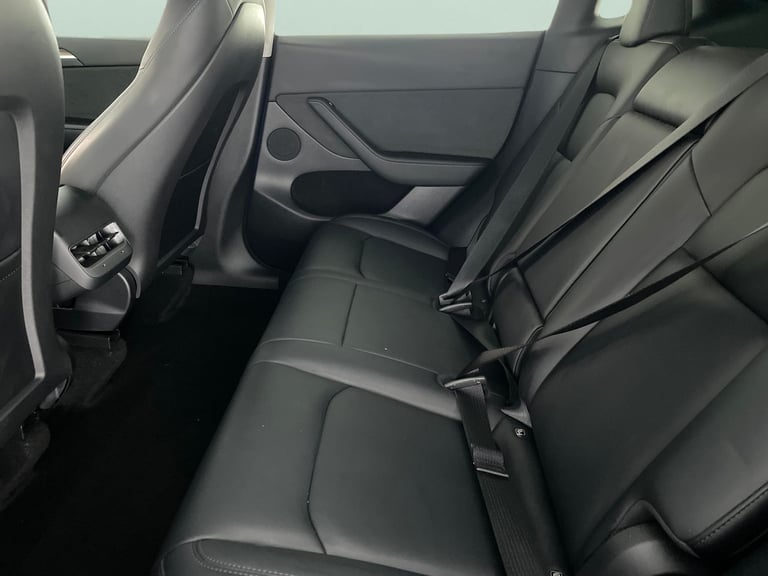 2022 Tesla Model Y (Dual Motor) Long Range SUV 5dr Electric Auto 4WDE (384 bhp) - REVERSE CAM  Su...