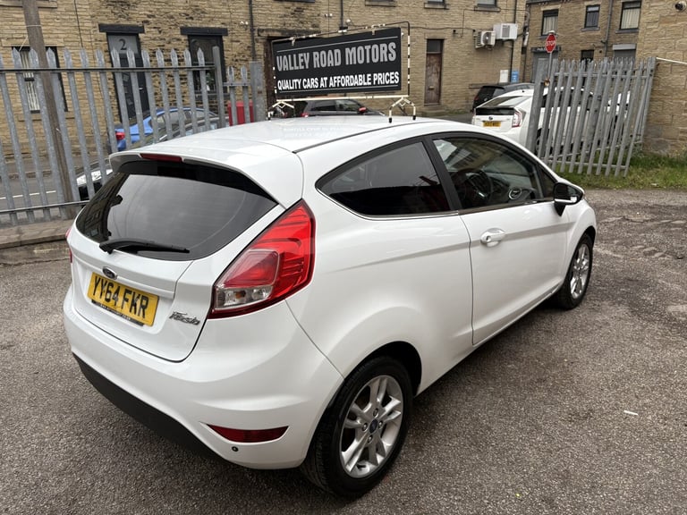 FORD FIESTA 1.25 Zetec 2014