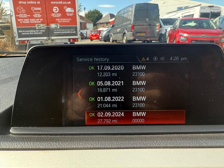 BMW 1 SERIES 1.5 118i SE Business 2018