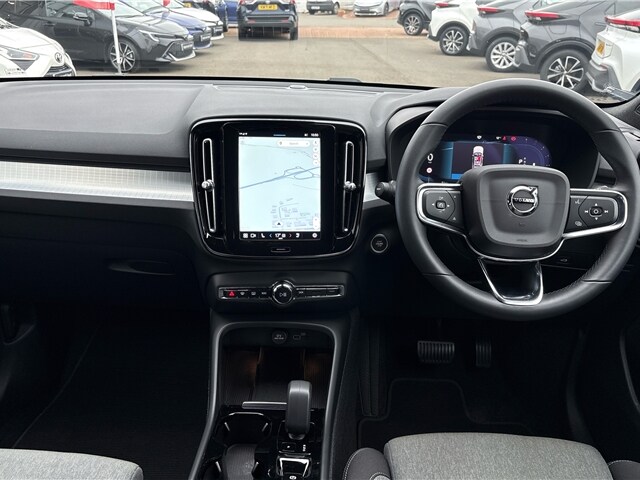 2022 Volvo XC40 2.0 B3P Plus Dark 5dr Auto ESTATE PETROL Automatic