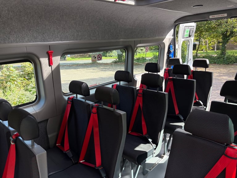 67reg Peugeot Boxer / Citroen Relay 2.0hdi 6spd 17 Seat WAV Minibus_Non D1 Model