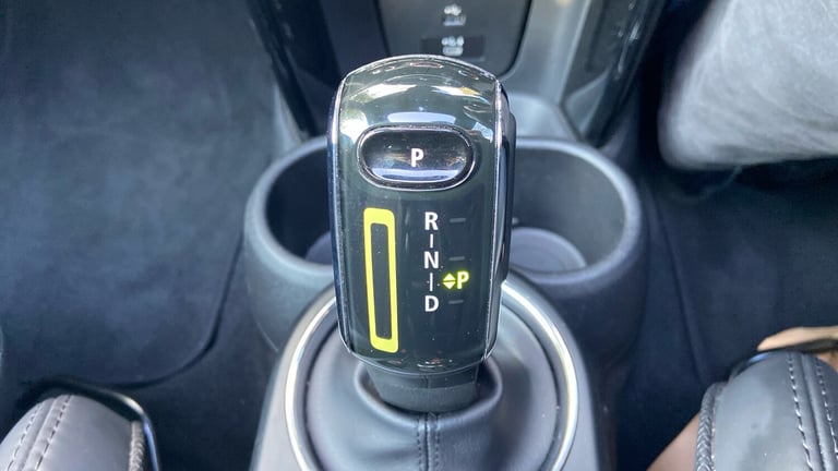 2020 MINI Electric Hatch Cooper SE 32.6kWh Level 3 Hatchback 3dr Electric Auto (184 ps) Hatchback...