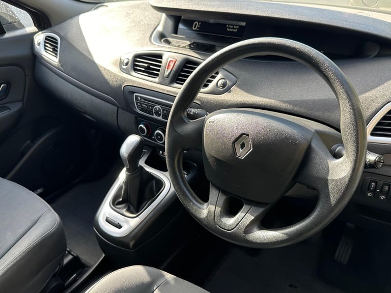 2009 Renault Scenic 2.0 VVT Expression CVT Euro 5 5dr MPV Petrol Automatic